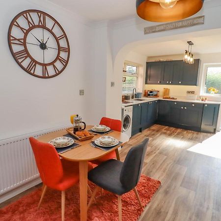 Robellen Corner Villa Banbury Exteriör bild
